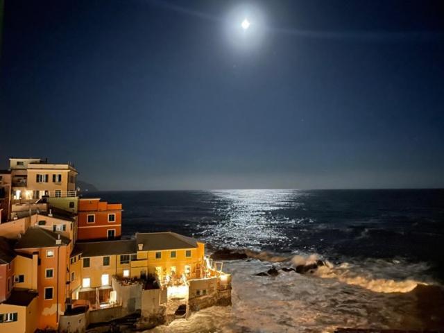 Moonlight In Boccadasse Appartement Genua Buitenkant foto
