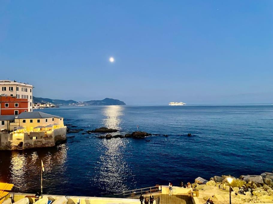 Moonlight In Boccadasse Appartement Genua Buitenkant foto